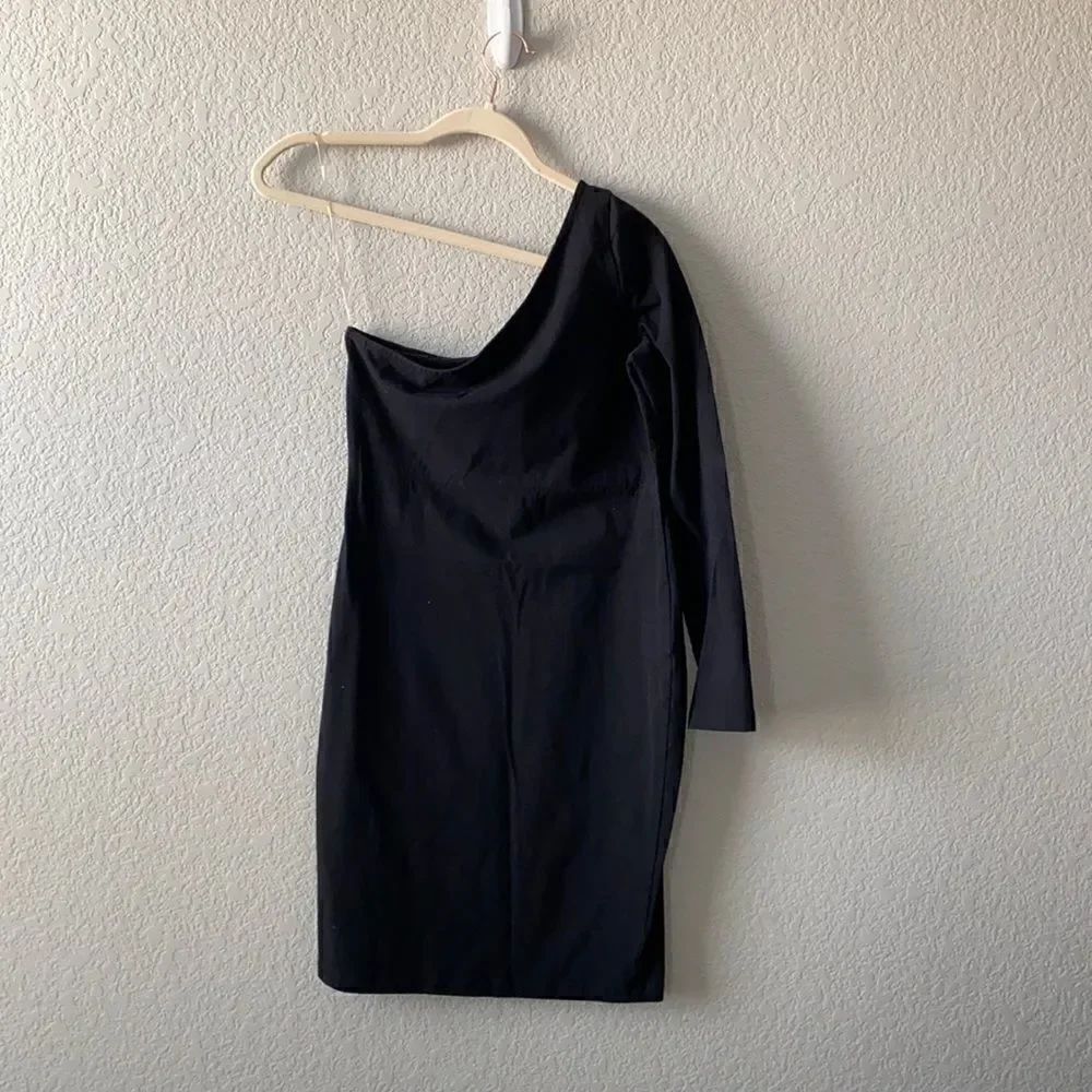 Charlotte Russe Bodycon One Shoulder dress - M